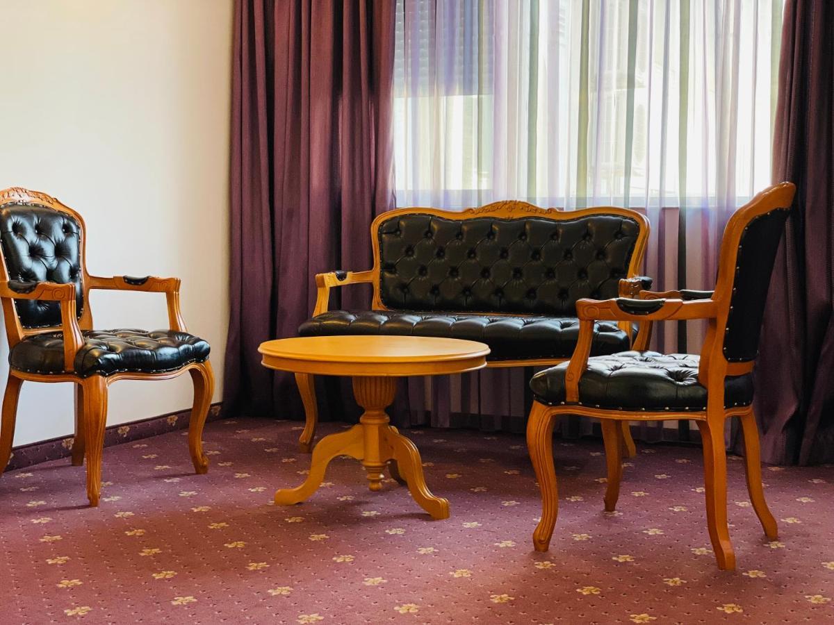 Hotel Incognito Pomorie Eksteriør billede